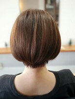 ニニィ(Ninny) ナチュラルショートボブ30代、40代、50代