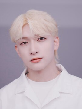 ポプルス(popls) センターパートウルフ/ハイトーンウルフ/フェザーショート/韓国