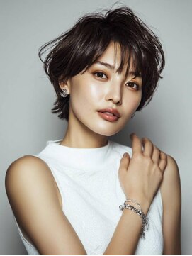 リファインド ギフト ヘアー ステージ(Refined gift HAIR STAGE) 大人の王道ショート