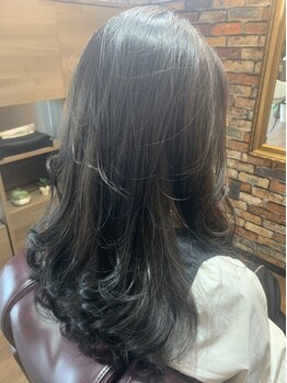 サミュゼ(s'amuser)の写真/ダメージレスで上質なものだけ厳選。抜け感×立体感でふわっと柔らかい印象で朝のスタイリングも簡単に*