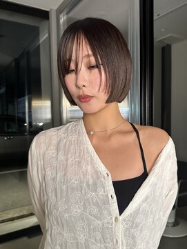 シアター(CIARTOR) 顎ラインミニボブ