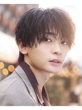 アストラ(ASTRA) MEN’S HAIR/波巻きツイストスパイラル/リバースセンターパート