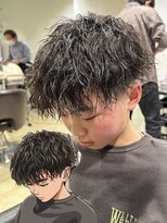 オム グランド(HOMME GRAND) 朝の学校前に簡単セットのパーマ ツイストスパイラルパーマ