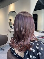 アネ(annee) こなれボルドー×外ハネ×髪質改善