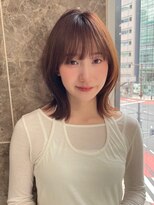 ハニーシブヤ(HONEY shibuya)&nbsp;くびれレイヤーミディ/ナチュラルウルフボブ/ミルクベージュ2