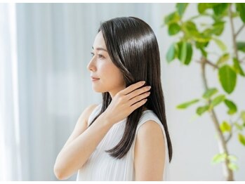 サロンドボーテ アミ(ami)の写真/[Aujua取扱]丁寧なカウセリングであなただけのパーソナルトリートメントを提供*今までにない極上の手触りへ