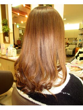 コアフィールフィス(COIFFURE fils) ハイカラーうる艶に☆