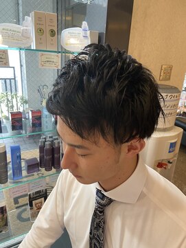 クオリス 赤塚店(QUALIS) 【QUALIS】束間ショートアップバングツーブロ刈り上げスタイル