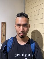 タケシズバーバー(BARBER) アイロンパーマフェード