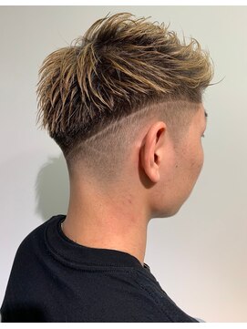 リコ ヘアアンドリラクゼーション 名駅店(LICO HAIR＆RELAXATION) フェードアップバングヘアｂｙ碇山光一郎