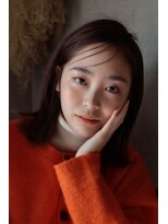 キートス(Kiitos)&nbsp;【ニュアンスバングでタイトミディ】