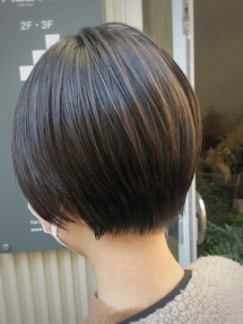 ギブ(give) ショート×透明感カラー