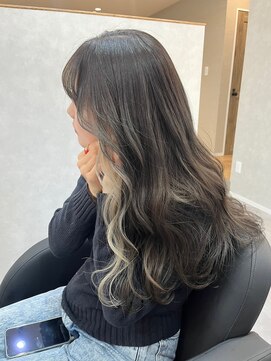 ワク 岡崎店(waku) インナーカラー×ホワイトベージュ