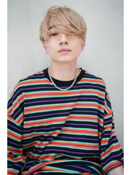 ギークス(GEEKS) 【GEEKS渋谷】ブロンドベージュ/夏カラー/マッシュ/サマーカット