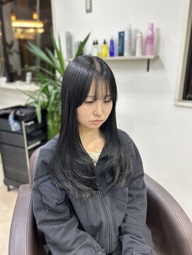 アイズ 横浜(IS) 【JUNKI指名】レイヤーカット/ブルーブラック/横浜