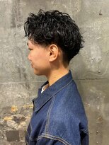 ソレイユ バイ アルフレッド(SOLEIL by alfRed)&nbsp;刈り上げ×センターパート　《ナチュラル無造作パーマ》　メンズ