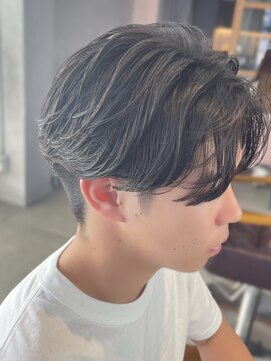 ザコーストバイネオリーブ 辻堂店(The coast by neolive) センターパート刈り上げニュアンスパーマメンズ辻堂