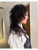 ナループロアツム(Nalu pu loa Tsum)&nbsp;マレットヘア/マレット/ウルフカット/ハイレイヤーウルフ