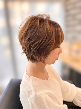 アンスリウム 吹田(Anthurium) ふんわりショート/30代40代