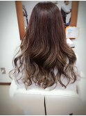 アッシュグレージュ