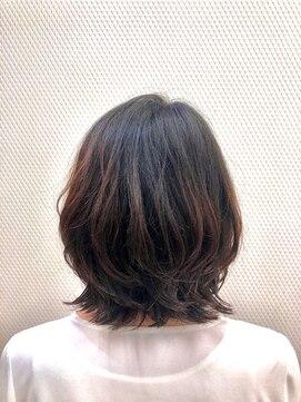 クオリス 上福岡店(QUALIS) ひし形/くびれ/外ハネ/白髪染め/30代40代/小顔/ダークアッシュ