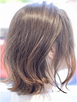 グランデュール 焼津店(GRANDEUR) 20代30代40代美髪ボブ×くびれ巻