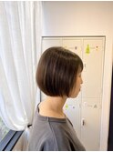 ショートボブ