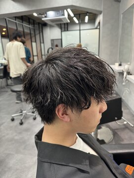 ゼロ 渋谷(XeRo) シャープなツイストスパイラル