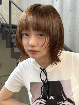 ノイ(noi) 顔周りレイヤーカットグレージュカラーくびれボブショートカット