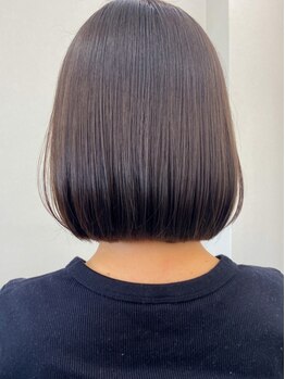 カトルナフ(Quatre Neuf)の写真/【自然なストレート♪】自然で柔らかい、憧れのストレートヘア☆髪のクセや広がりが気になる方にオススメ！