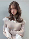 ミルクティーベージュカラー 艶髪 外ハネ 顔周りカット 20代