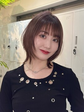 メゾンアクア 表参道(Maison ACQUA) Yレイヤーボブ/切りっぱなし/ウルフ/ハッシュボブ/ミディアム