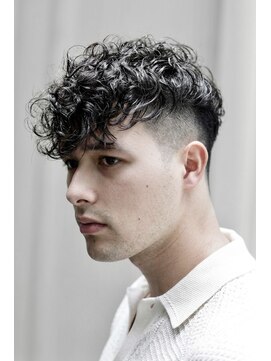 プランツヘアー スペインカール スパイラルパーマ 波巻きスパイラル 博多美容室