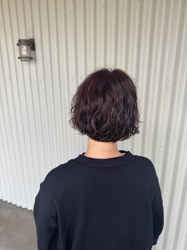 リッチオ(Riccio) くせ毛をいかしたパーマスタイル