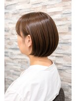 ヴィソップ(V.S.O.P)&nbsp;カラーグレス白髪ぼかし艶ショートボブ