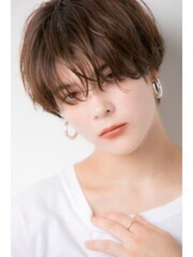 ユーフォリア 青山(Euphoria) アッシュグレーブリーチなしタンバルモリくびれボブ内巻きボブ◎