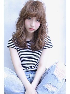 ブラン 梅田(Blanc) 【Blanc】柔らかグレージュ×無造作ウェーブ