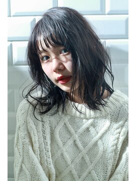 アピィス(APPiiS) スリークカールミディ