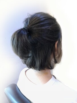 スプーン(spoon) ボブ×ハーフアップ