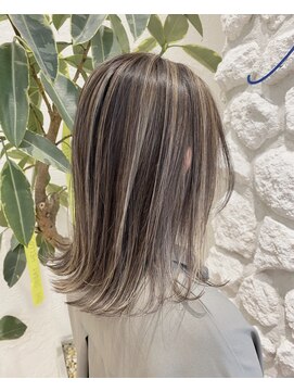 モアナ バイ ヘッドライト 武蔵小杉店(Moana by HEADLIGHT) Moana武蔵小杉#ハイライト#ベージュ#ボブ