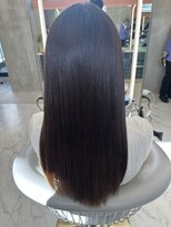 ロンドルーチェ 心斎橋(Lond luce)&nbsp;ダークアッシュ/ミディアムレイヤーカット［髪質改善/縮毛矯正］