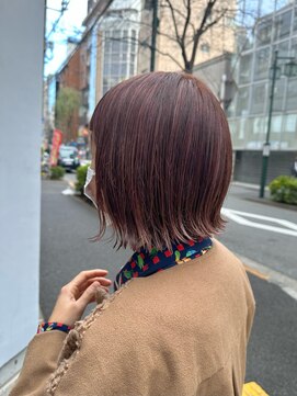 ロイド(Royd.) ピンクベージュピンクブラウンハイライト外ハネボブウルフ