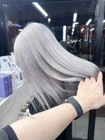セレーネヘアー(Selene hair) White silver