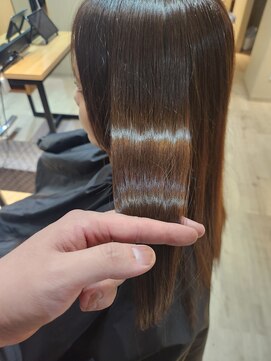 ウェーブ(WAVE) 【ロングの方必見】サラサラストレート/美髪/艶髪/胸上