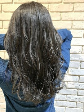 グランアージュルポ 北千住(grandage repos) ダークフォレストかきあげウェーブヘアー