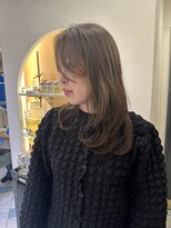 ロンド パルティール 大宮(Lond partir)&nbsp;ブラウングレージュカラー内巻きレイヤースタイル