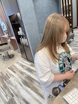 ヘアメイク アース 秋田仁井田店(HAIR & MAKE EARTH) レイヤースタイル