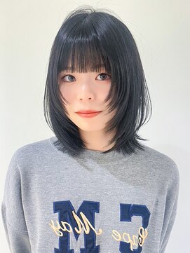 アイティーバイアルバム 藤沢店(IT by ALBUM) アッシュブラックブルーシルバーくびレイヤー美髪_ba490401