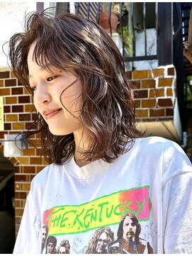 ナループロアオハナ(Nalu pu loa ohana) ミディアムパーマ/ウェーブパーマ/コテ巻き風パーマ/ボブパーマ