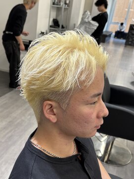 ビカムメンズヘアー 栄店(become men's hair) 抜きっぱなしフェザーショート/ハイトーン/ブリーチ